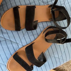 Black Sandals!